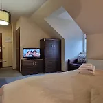 Tajemniczy Ogrod - Bed & Breakfast 3*