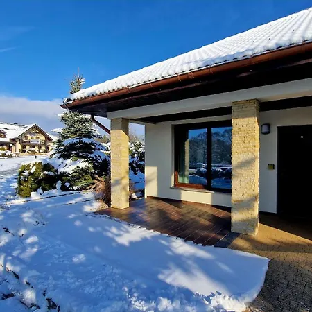 Tajemniczy Ogród - Restauracja I Nocleg ze śniadaniem 3*