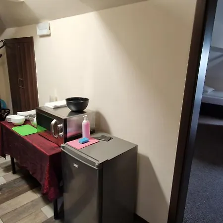 Tajemniczy Ogród - Bed and breakfast Szczytna