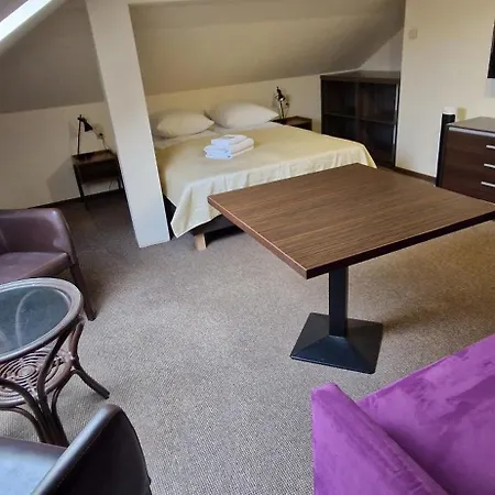 Bed & Breakfast Tajemniczy Ogrod - 3*