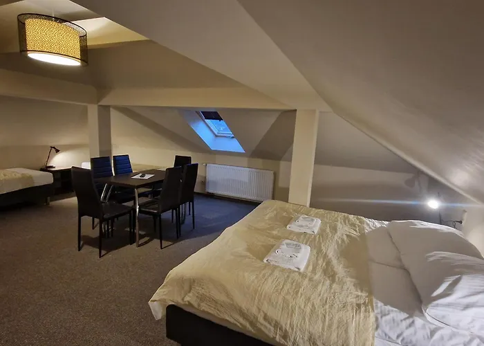 Tajemniczy Ogrod - Bed & Breakfast 3*