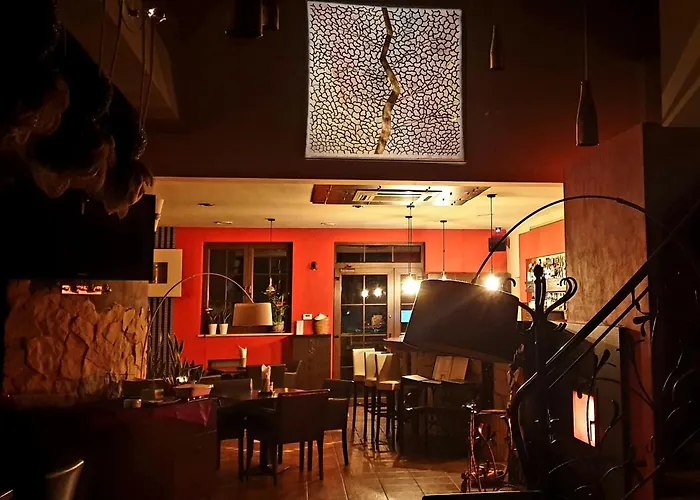 Bed & Breakfast Tajemniczy Ogrod - Szczytna