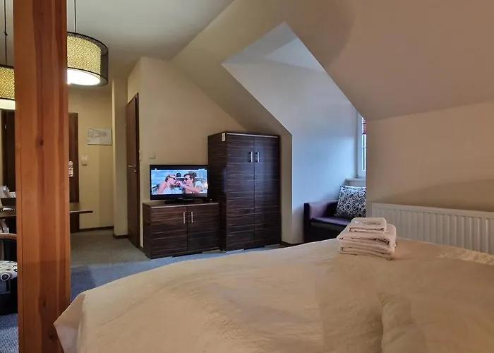 Tajemniczy Ogrod - Bed & Breakfast 3*