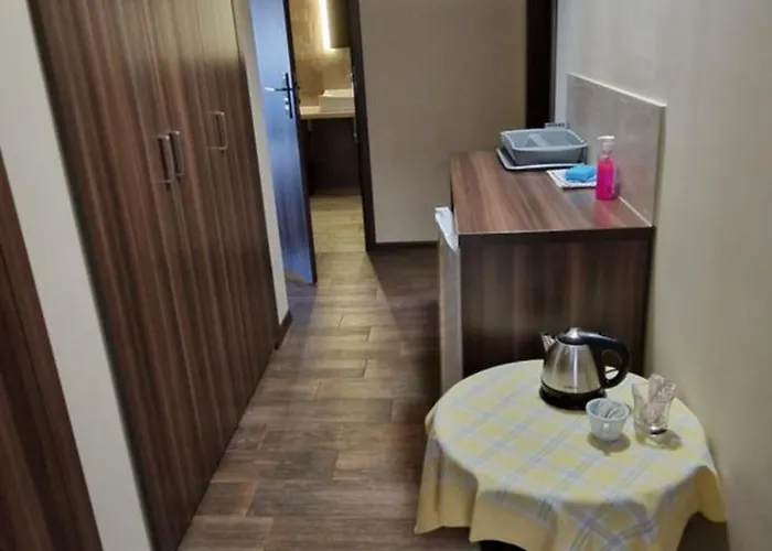 Bed & Breakfast Tajemniczy Ogrod - Szczytna